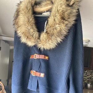 Michael Kors Wool blend cape NEW